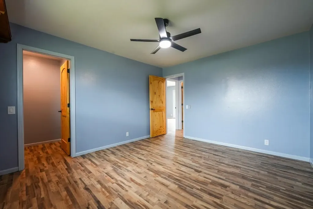 9657 SW Hopkins Switch Road Augusta KS 67010