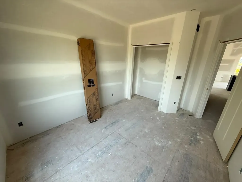 1620 E Midway Court Valley Center KS 67147