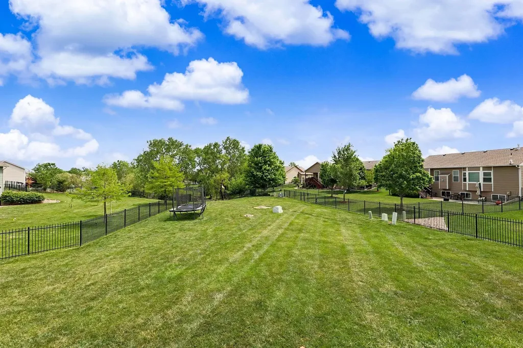 2414 N Castle Rock Street Wichita KS 67228