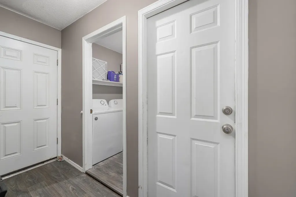 1323 S Main Street Wichita KS 67213
