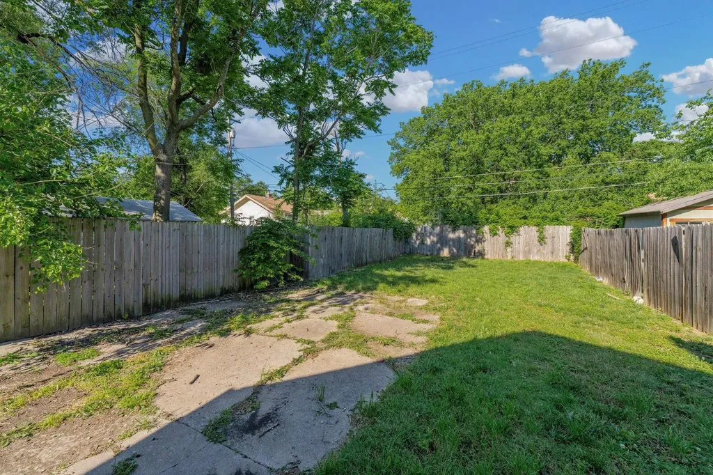1323 S Main Street Wichita KS 67213