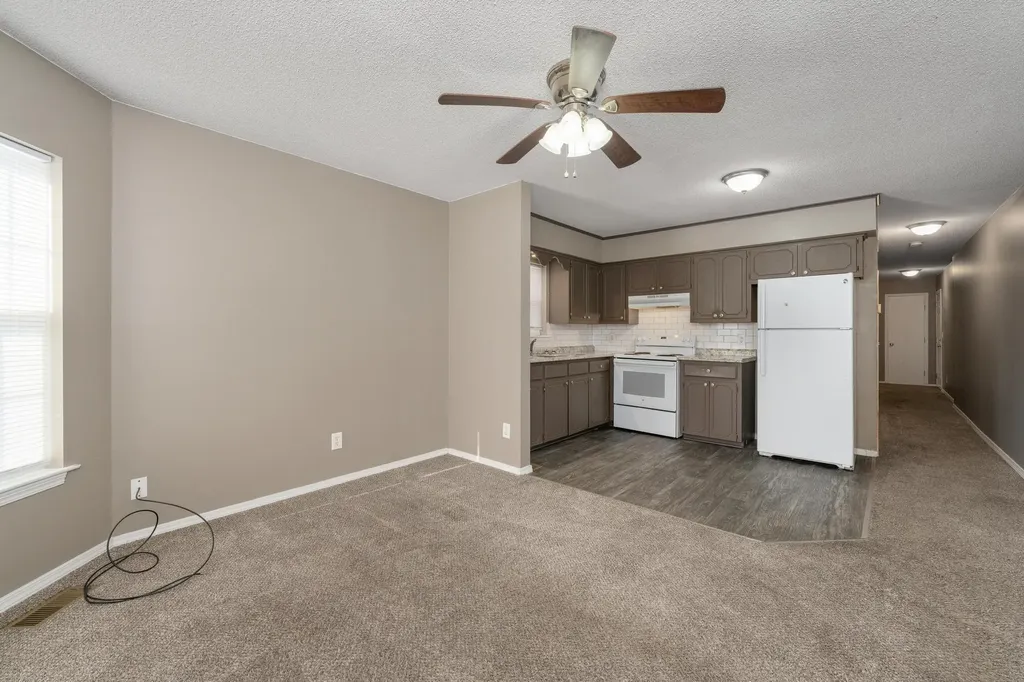 1323 S Main Street Wichita KS 67213