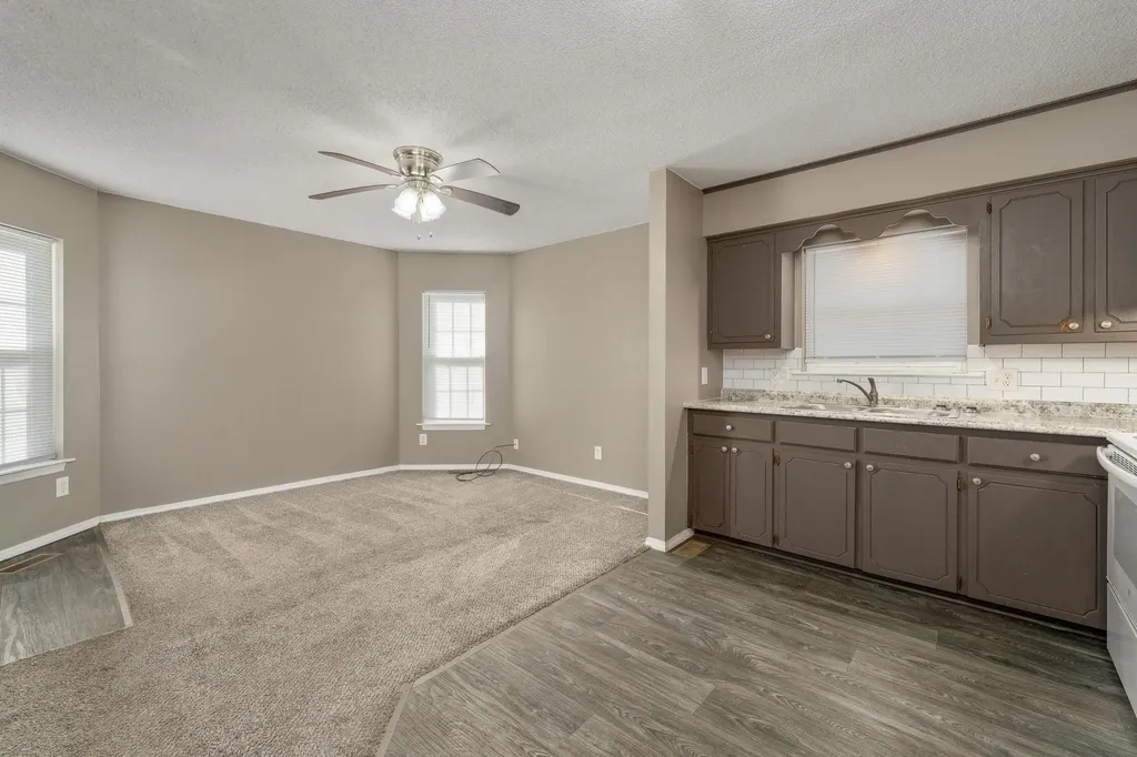 1323 S Main Street Wichita KS 67213