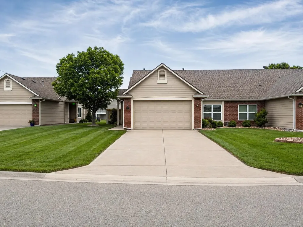 3113 N Westwind Bay Street Wichita KS 67205
