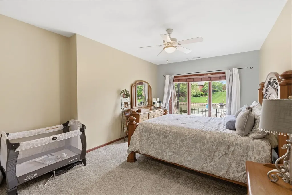 2009 W Harborlight Court Wichita KS 67204