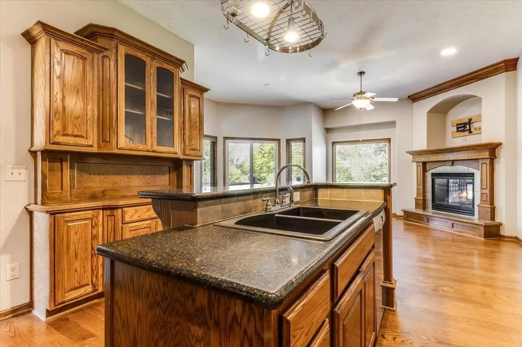 10022 W Westlakes Court Wichita KS 67205-5233