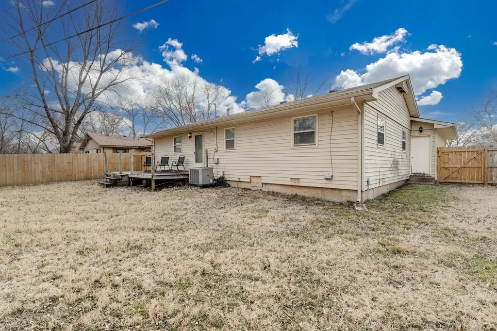 1302 N Taylor Street El Dorado KS 67042