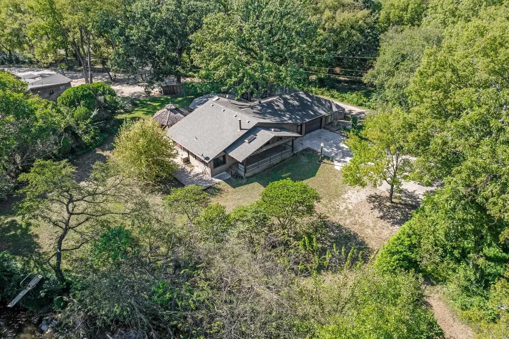 12707 SW Chisholm Trail Andover KS 67002
