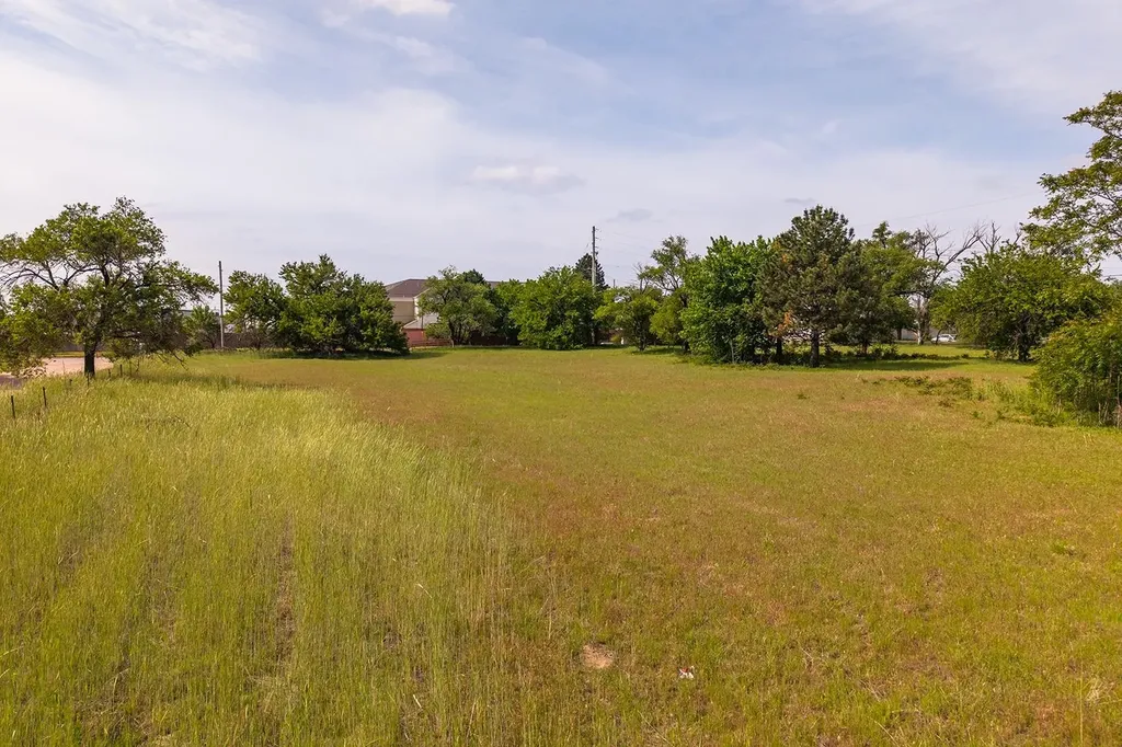 5922 W Taft Wichita KS 67209