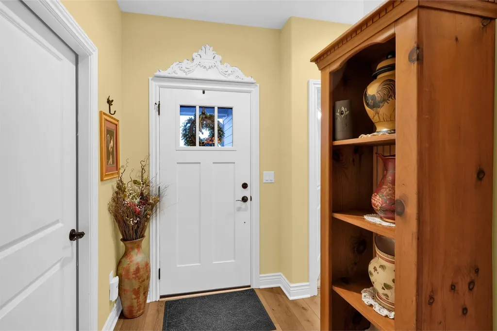 4965 N Indian Oak Street Bel Aire KS 67226
