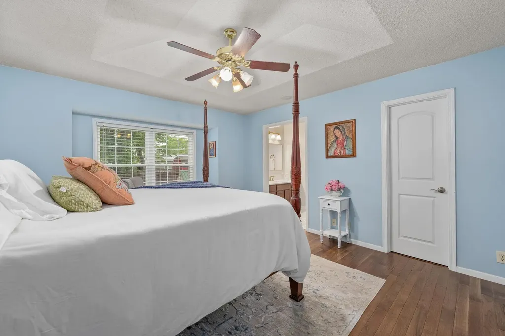 1907 S Crestline Avenue Wichita KS 67209