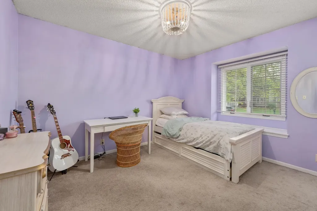 1907 S Crestline Avenue Wichita KS 67209