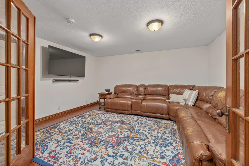 1907 S Crestline Avenue Wichita KS 67209