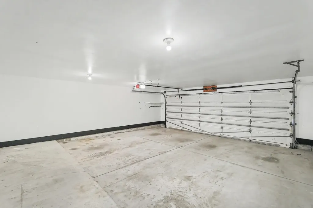 26 E Via Roma Wichita KS 67230