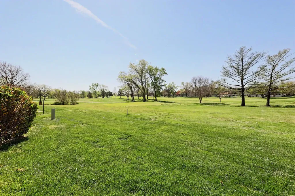 26 E Via Roma Wichita KS 67230