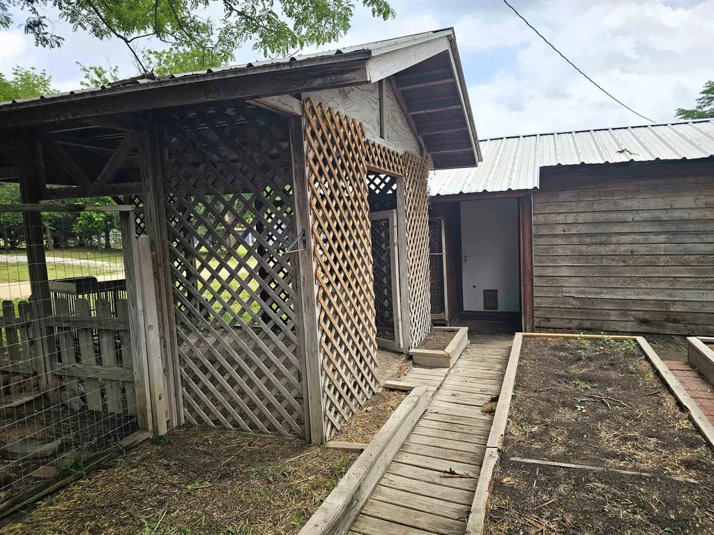 9 Sunflower Lane Marquette KS 67464