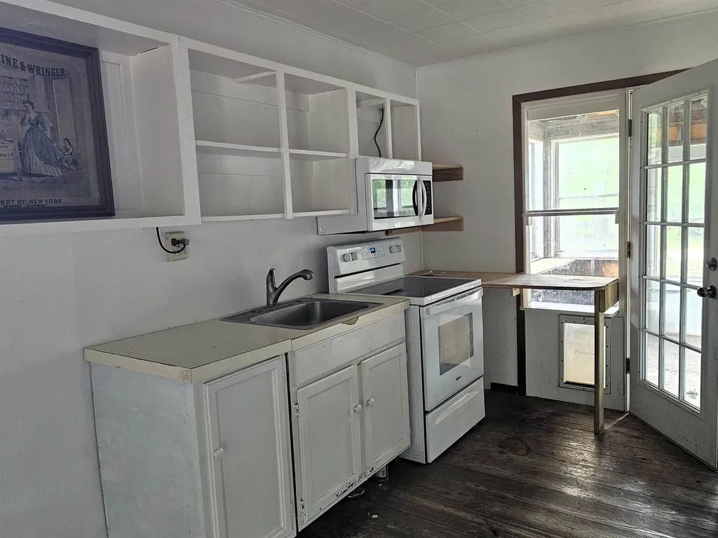 9 Sunflower Lane Marquette KS 67464