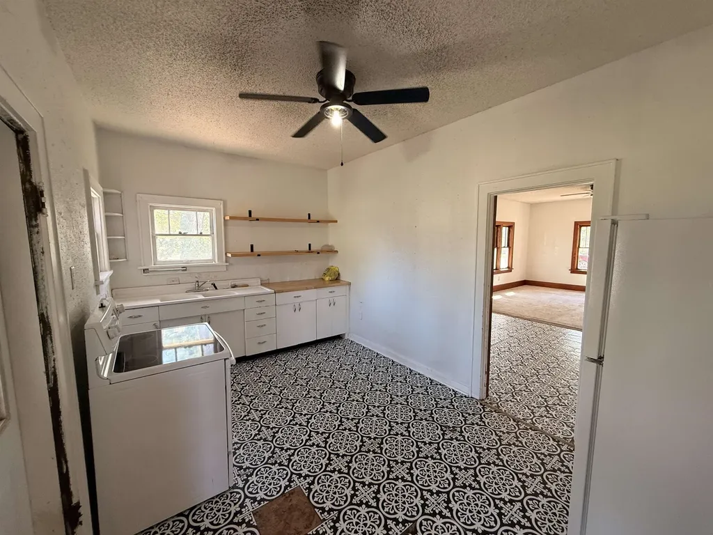 617 N Bluff Avenue Anthony KS 67003