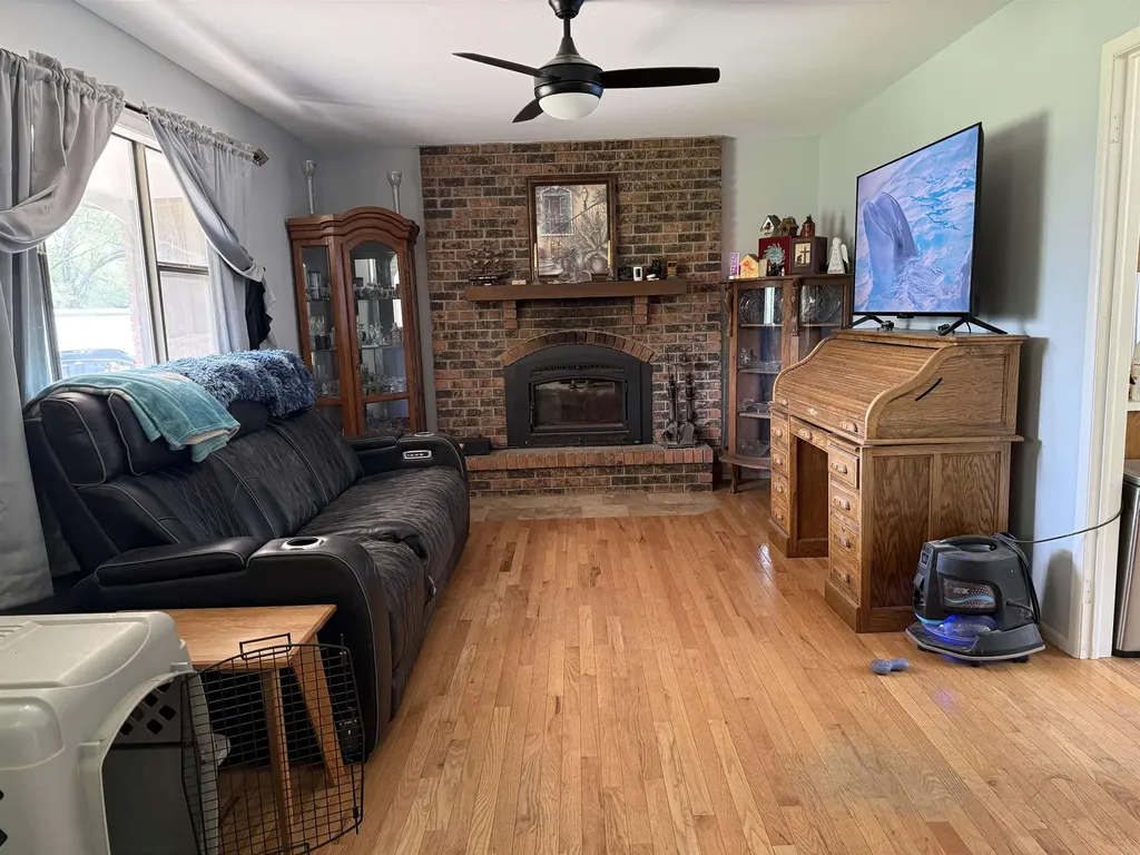 9460 W 79th Street S Clearwater KS 67026