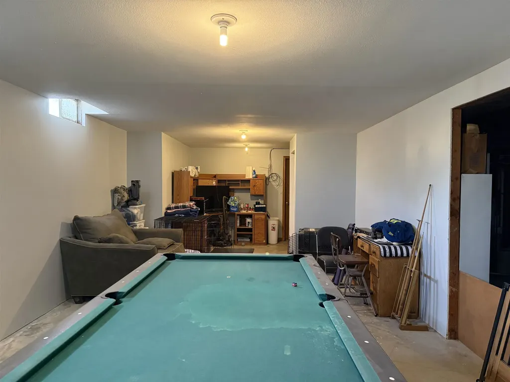 9460 W 79th Street S Clearwater KS 67026