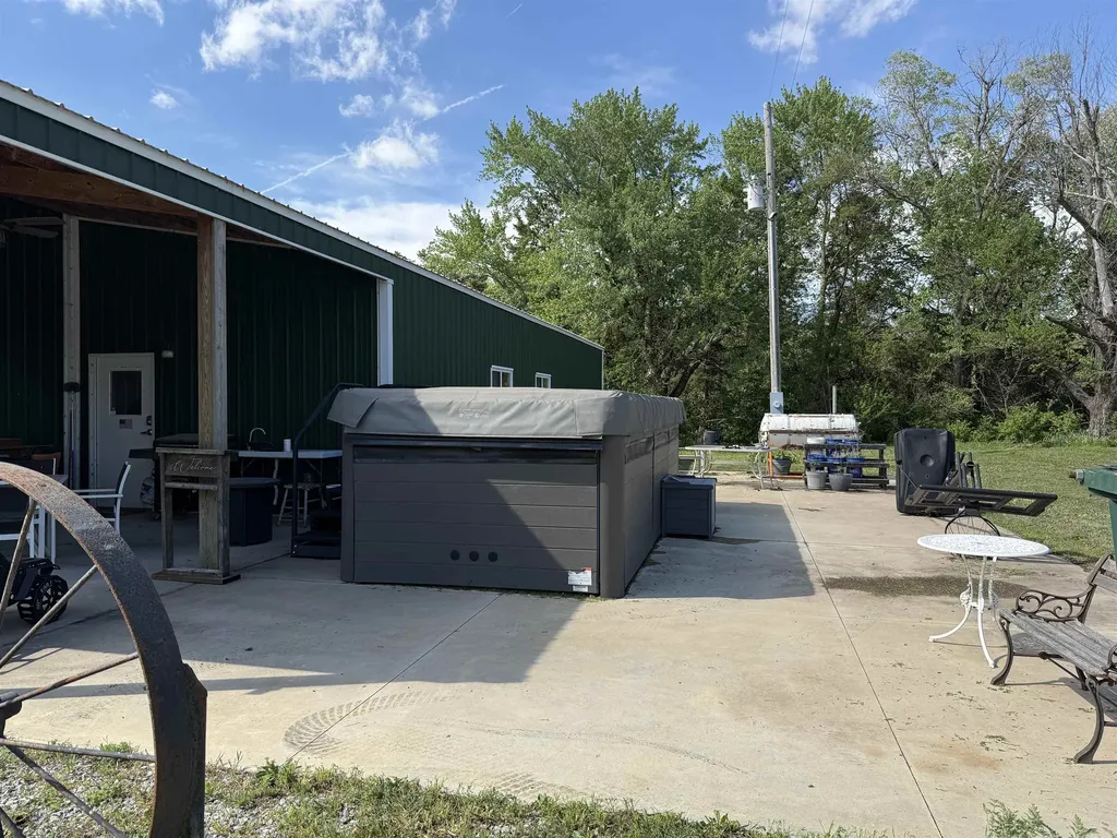 9460 W 79th Street S Clearwater KS 67026