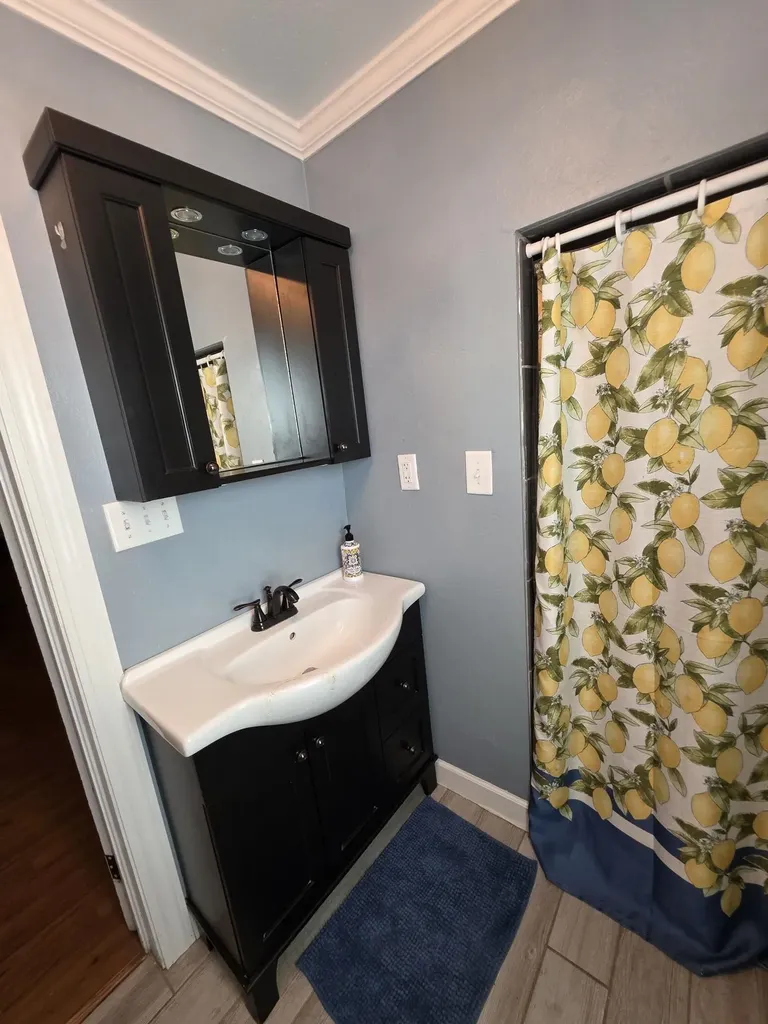 821 E 14th Winfield KS 67156