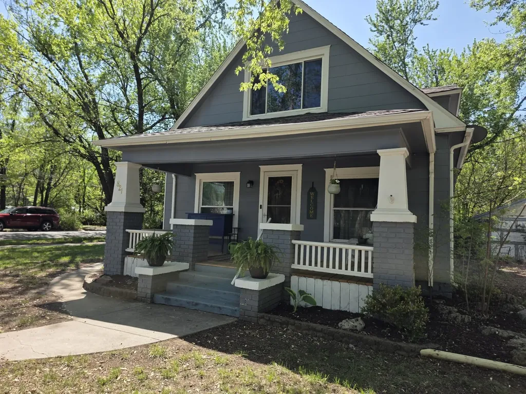 821 E 14th Winfield KS 67156