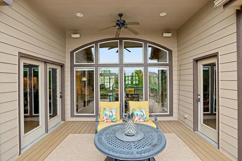 2525 N Loch Lomond Court Wichita KS 67228