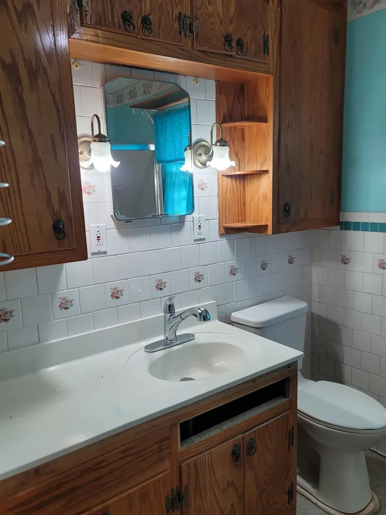 1208 Grandview Avenue Newton KS 67114