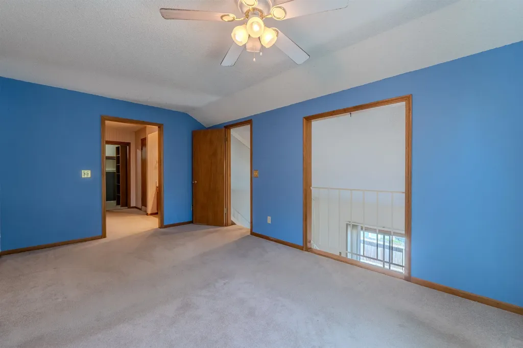 1717 S Cypress Street Wichita KS 67207