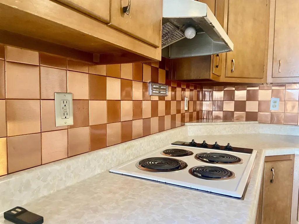 200 E Broadway Avenue Augusta KS 67010