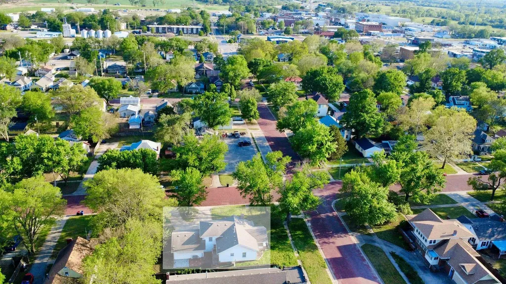 200 E Broadway Avenue Augusta KS 67010
