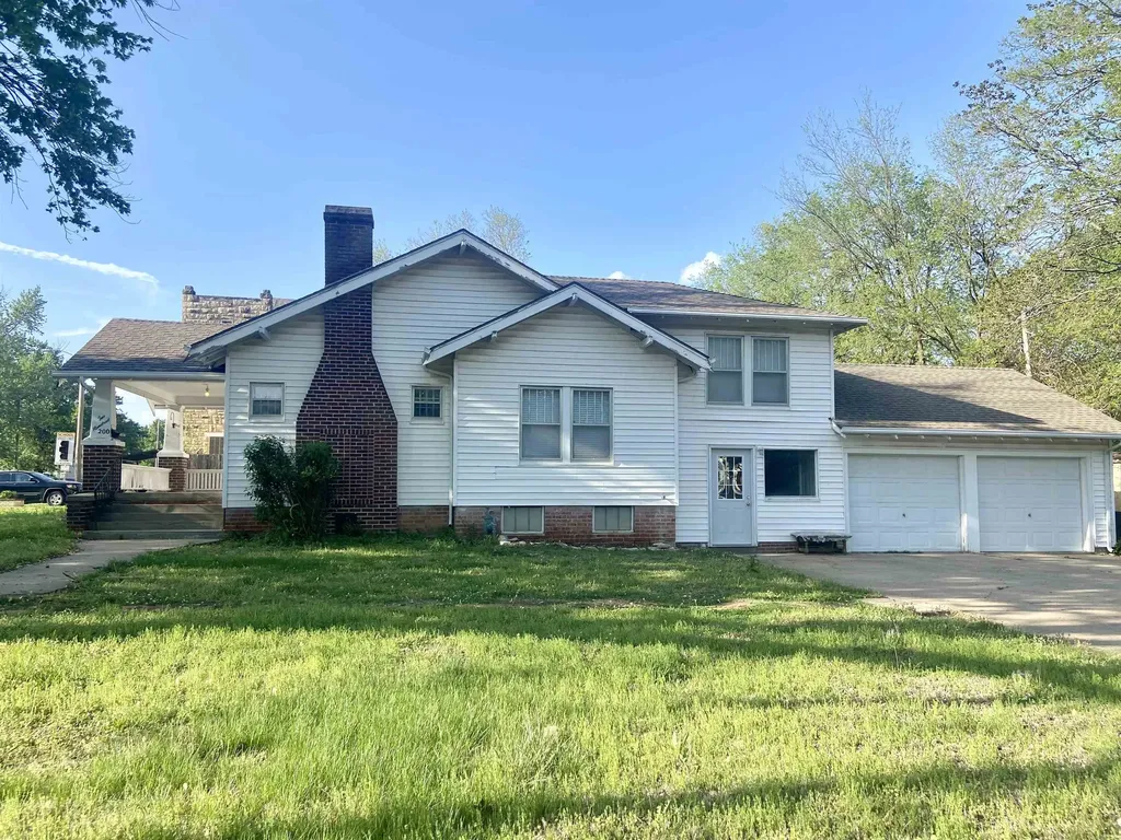 200 E Broadway Avenue Augusta KS 67010