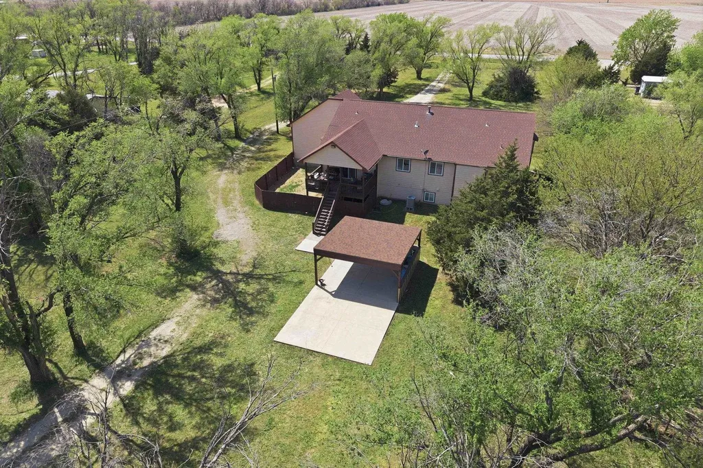 11470 N 151st Street W Sedgwick KS 67135