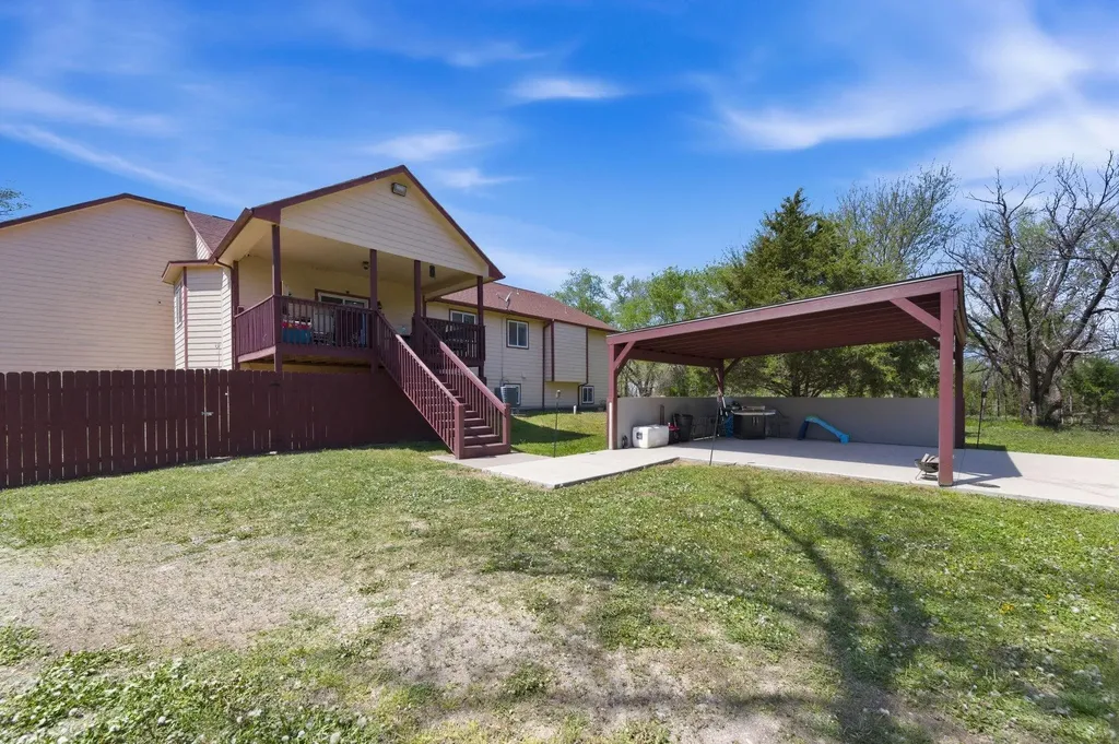 11470 N 151st Street W Sedgwick KS 67135