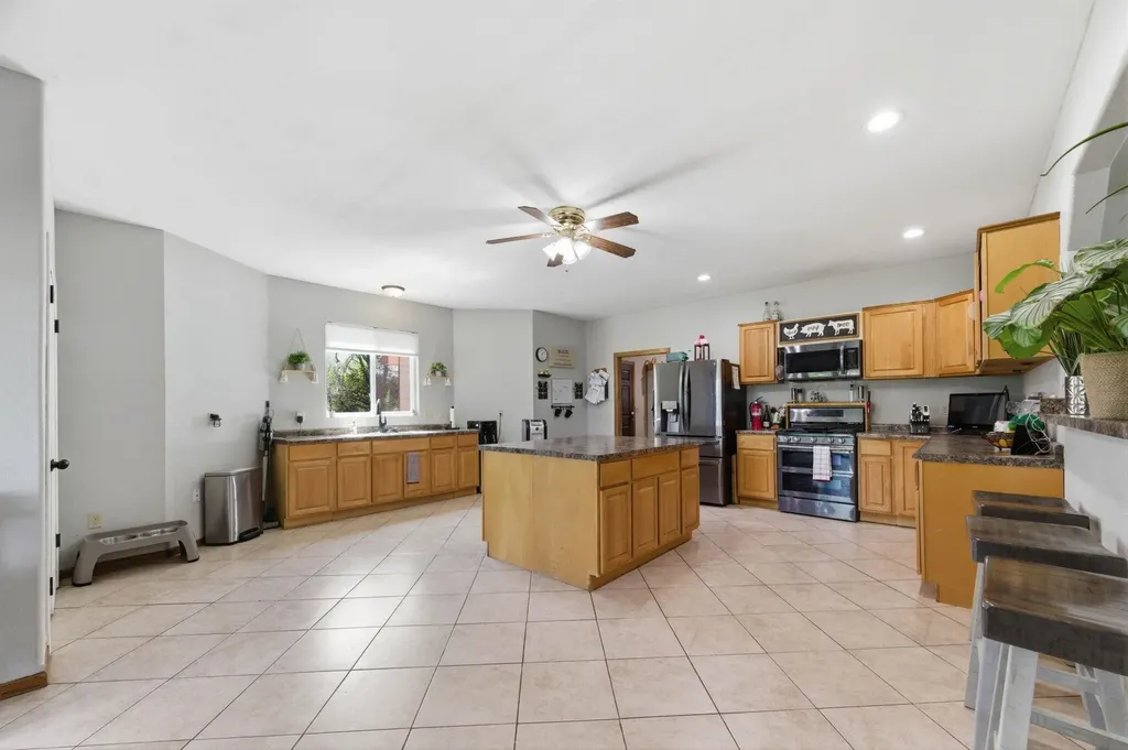 11470 N 151st Street W Sedgwick KS 67135