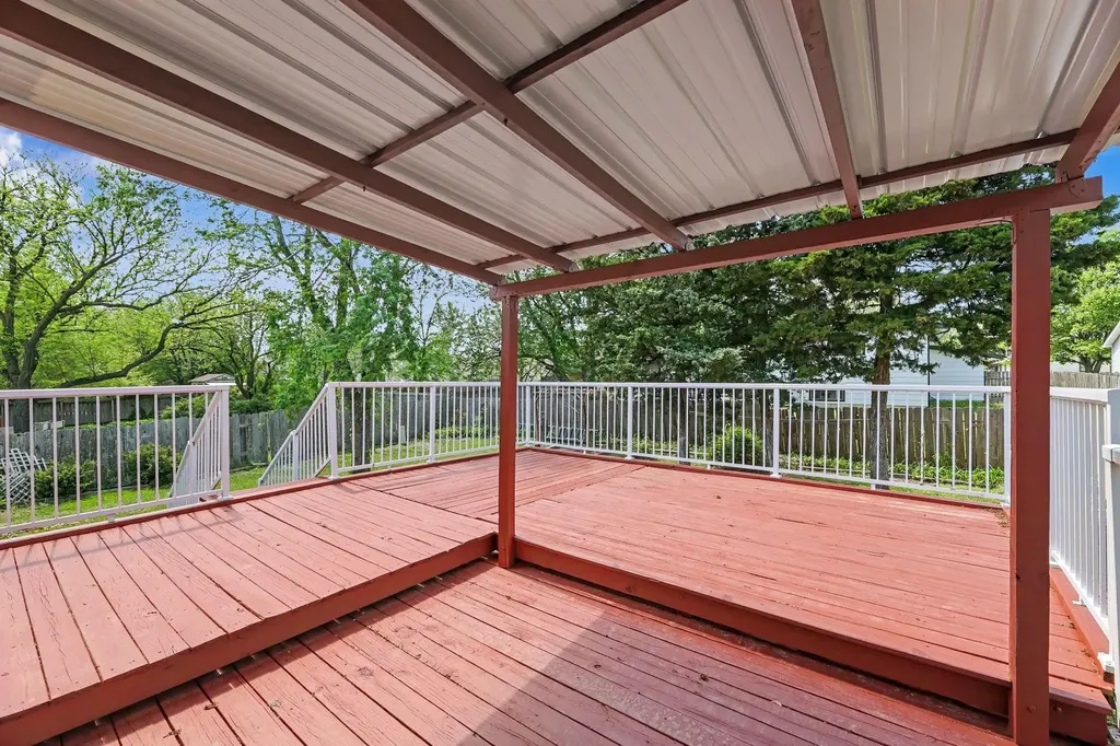4051 Clarendon Bel Aire KS 67220