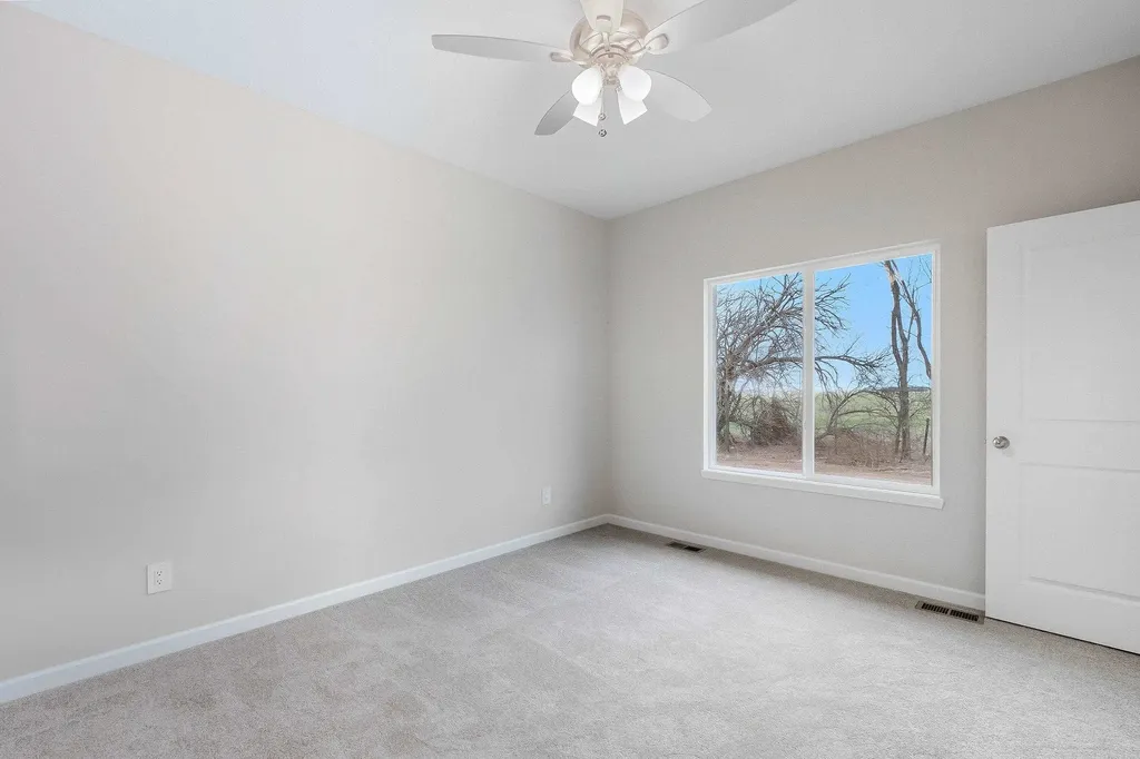907 W 17th Harper KS 67058