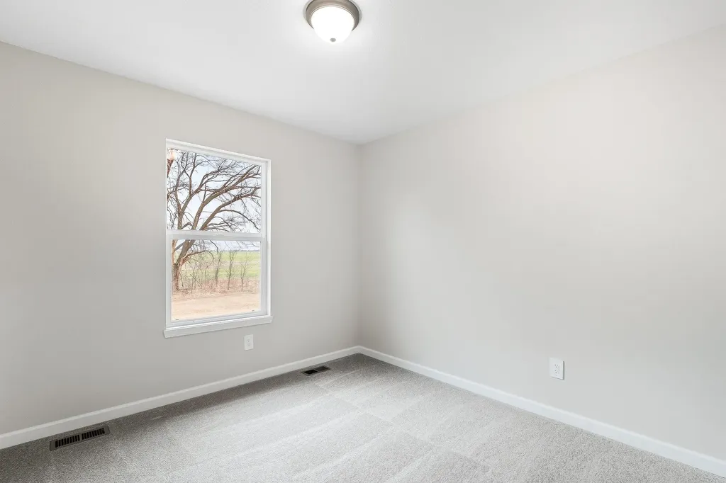 907 W 17th Harper KS 67058