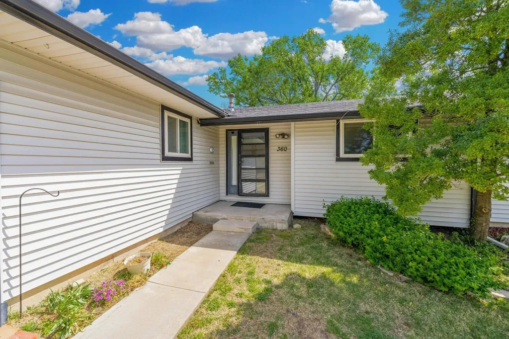 360 N Wichita Street Benton KS 67017