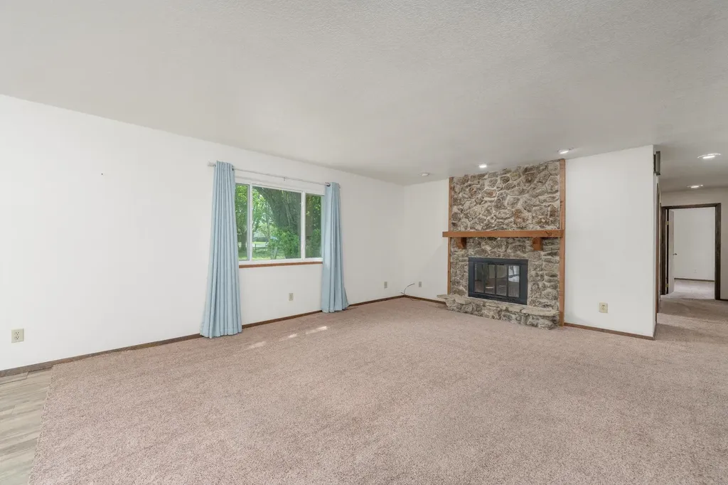 360 N Wichita Street Benton KS 67017