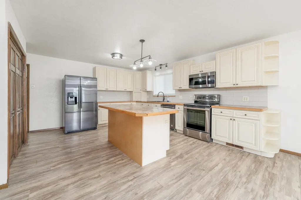 360 N Wichita Street Benton KS 67017