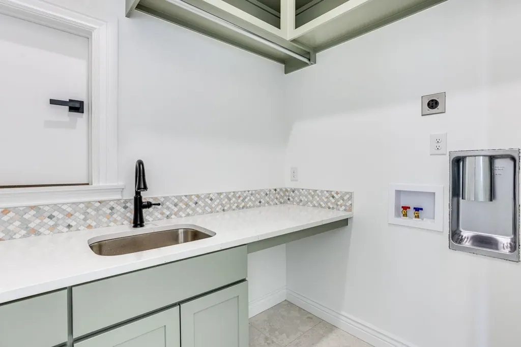 464 S Stoney Creek Street Clearwater KS 67026