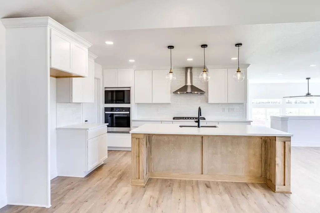 464 S Stoney Creek Street Clearwater KS 67026