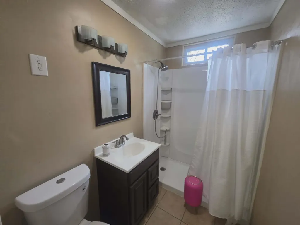 814 N Clara Street Wichita KS 67212