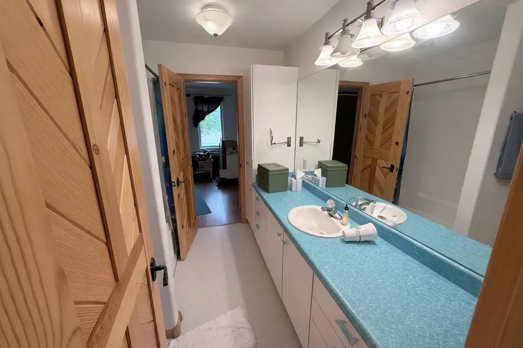 10554 Brenton Court Dodge City KS 67801