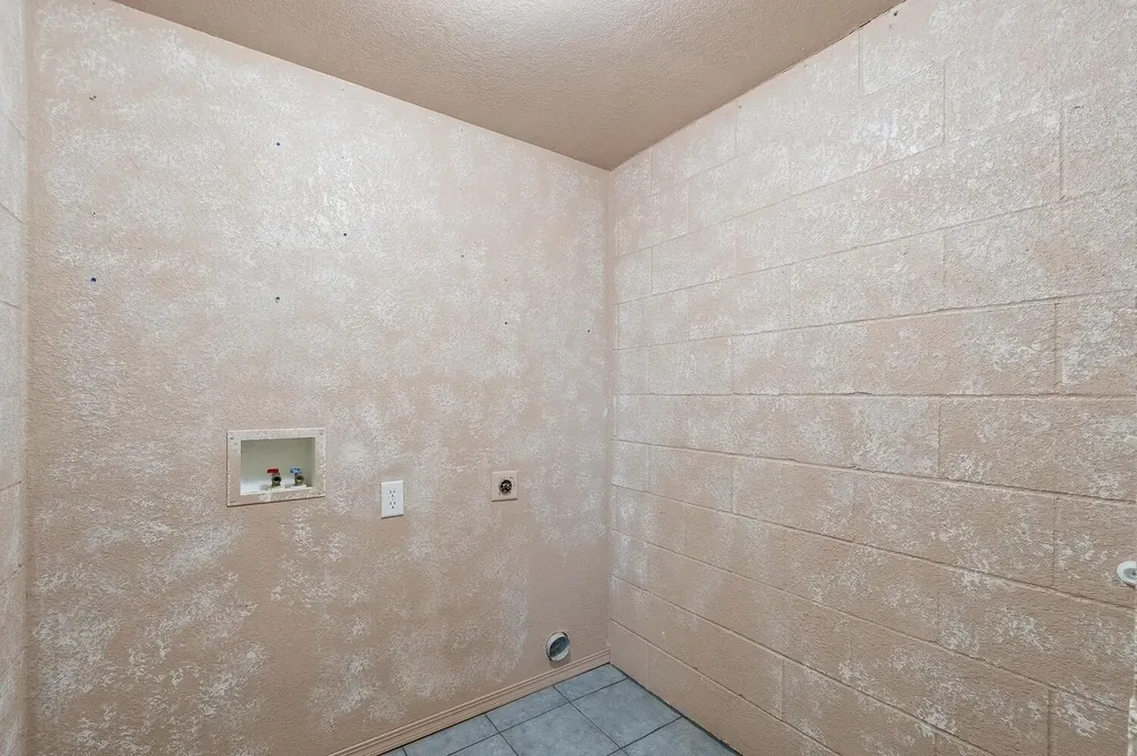 1218 Willowbrook Lane Towanda KS 67144