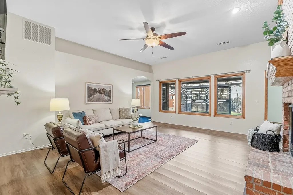 1218 Willowbrook Lane Towanda KS 67144