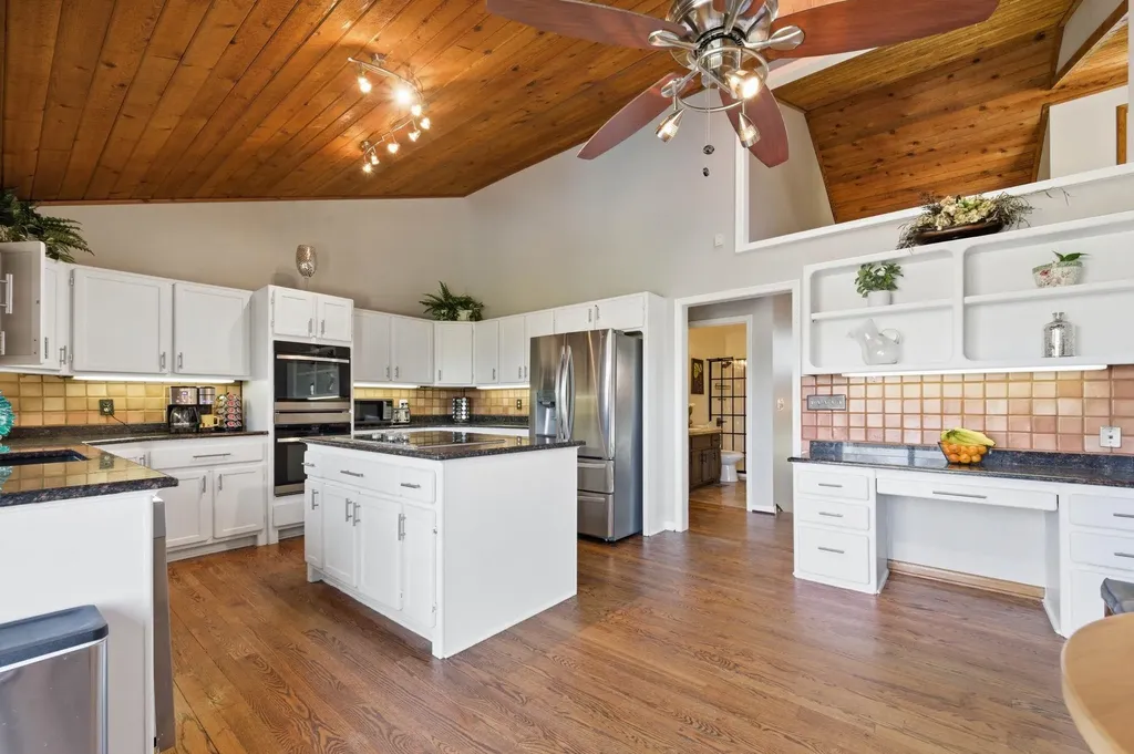 2571 N Greenleaf Court Wichita KS 67226