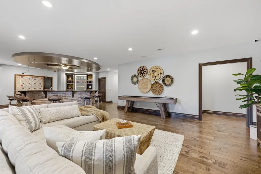 10721 E Crestwood Court Wichita KS 67206